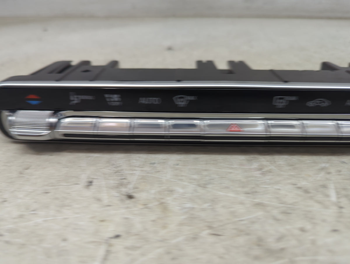 2021 Mercedes-Benz Gla250 Climate Control Module Temperature AC/Heater Replacement P/N:A2479056803 Fits Fits 2020 OEM Used A
