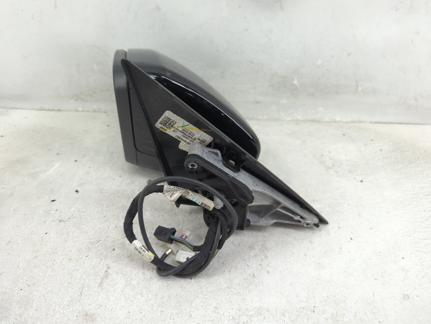 2021 Mercedes-Benz Glb250 Driver Side View Mirror - Left Door Mirror OEM Used - Oemusedautoparts1.com