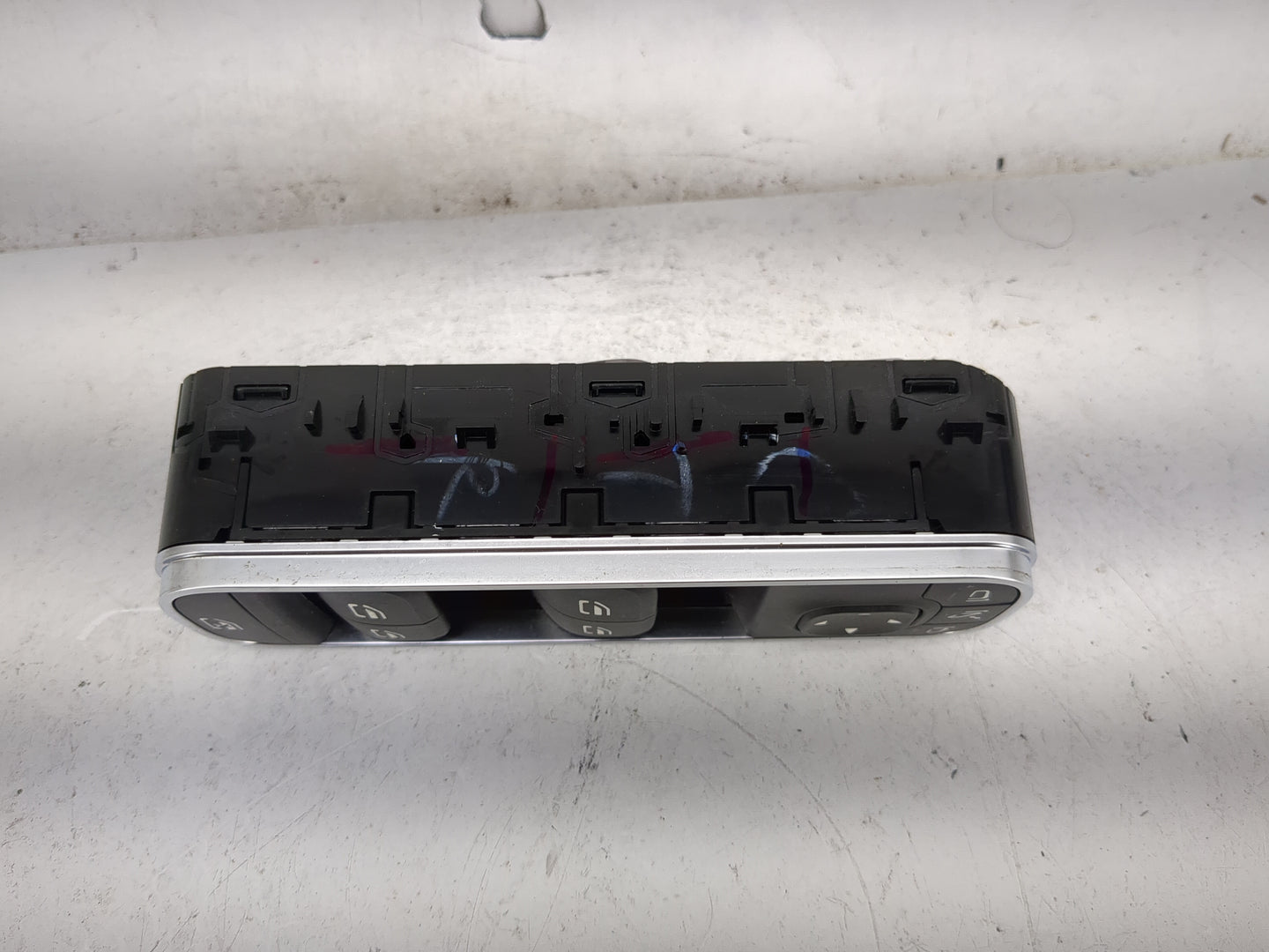 2021 Mercedes-Benz Glb250 Master Power Window Switch Replacement Driver Side Left Fits OEM Used Auto Parts - Oemusedautopart