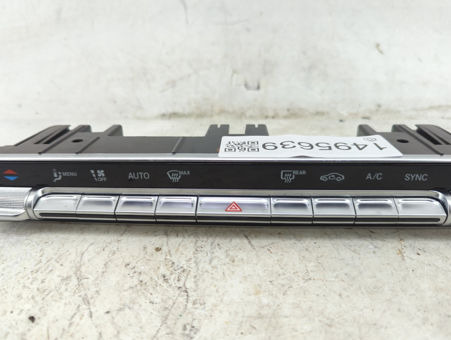 2021 Mercedes-Benz Glb250 Climate Control Module Temperature AC/Heater Replacement P/N:A2479056803 Fits OEM Used Auto Parts 