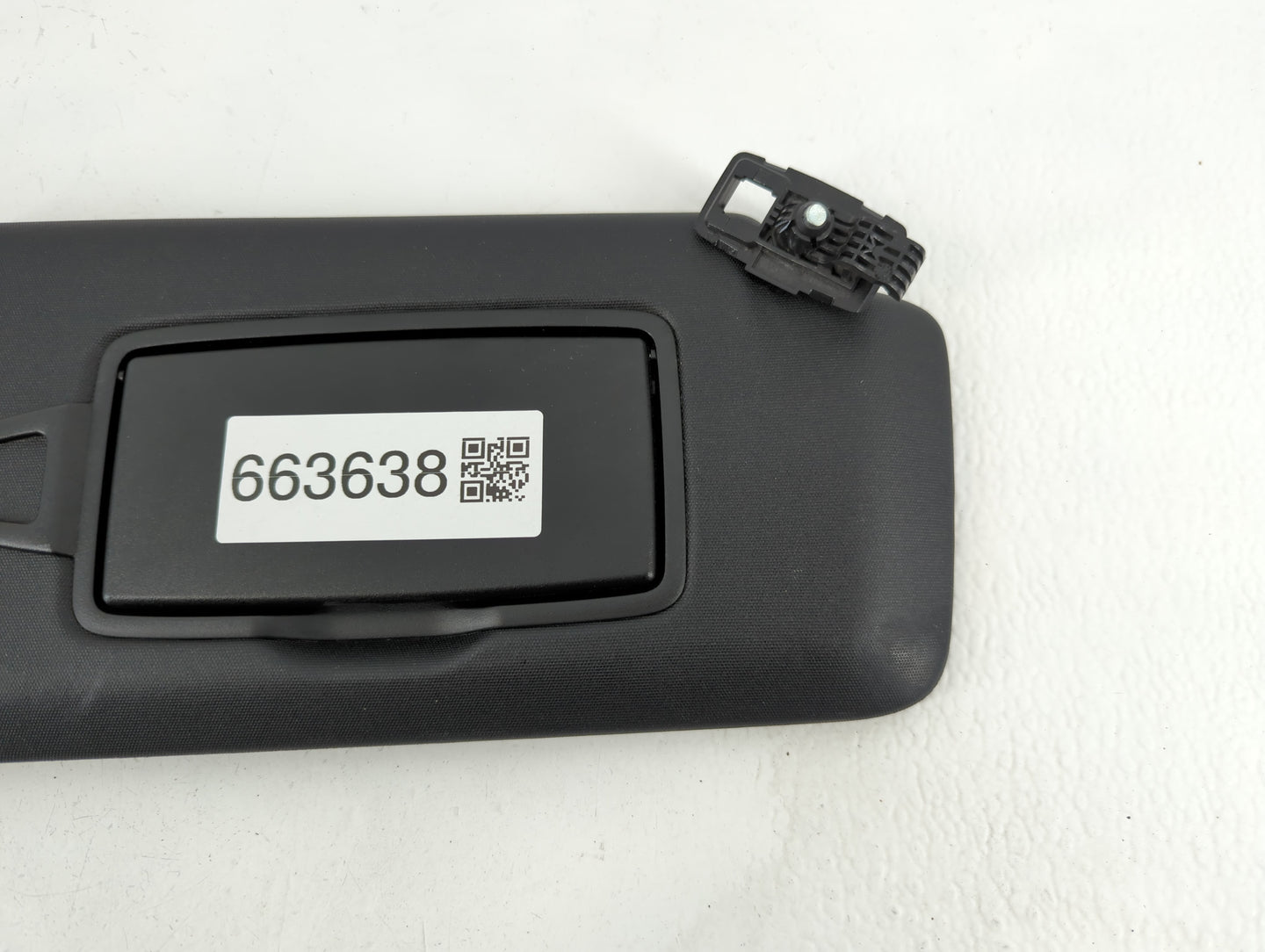 2021 Mercedes-Benz Glb250 Sun Visor Shade Replacement Passenger Right Mirror Fits OEM Used Auto Parts - Oemusedautoparts1.co