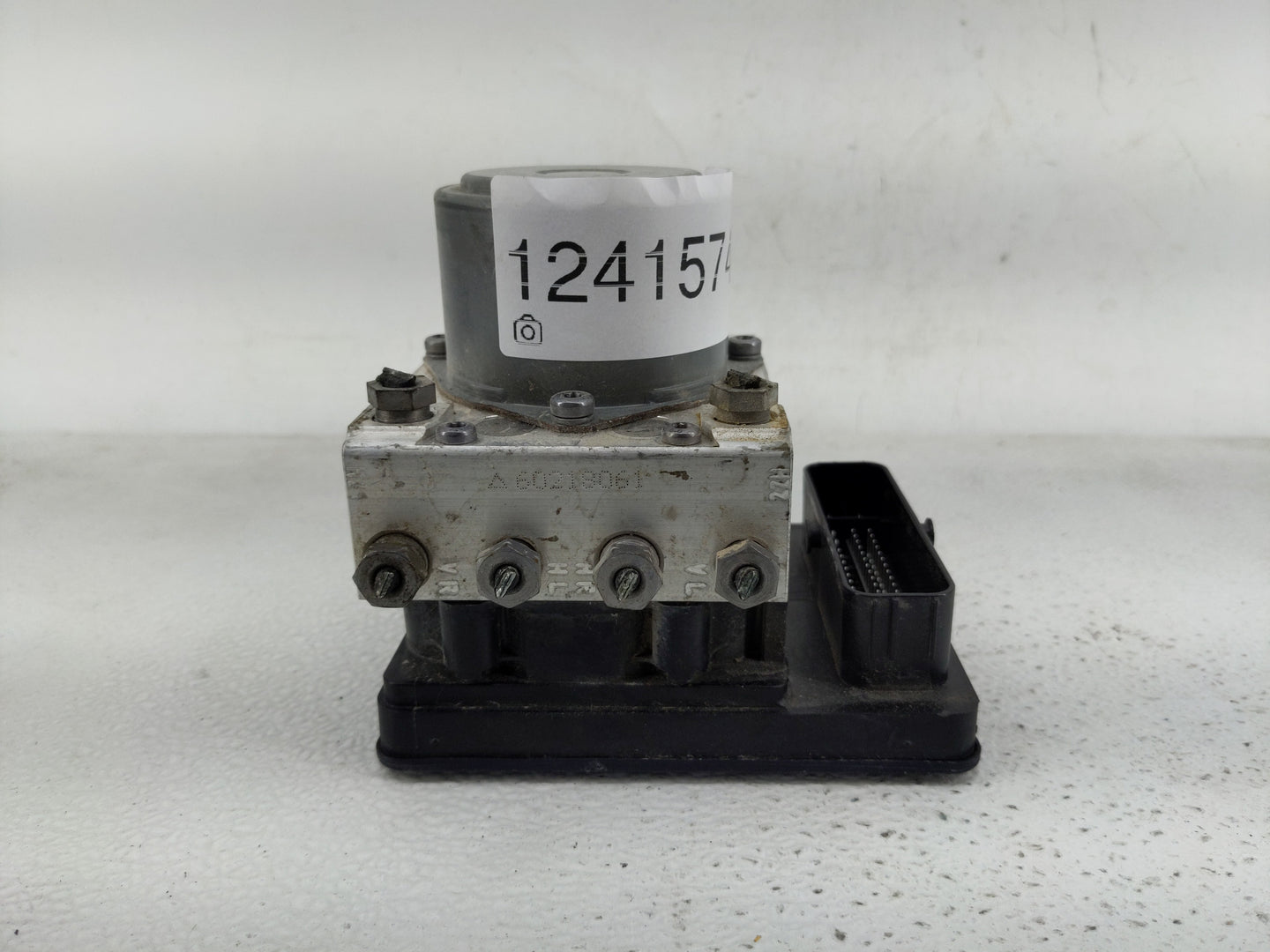 2021 Mercedes-Benz Glc250 ABS Pump Control Module Replacement P/N:2059000849 A 205 900 08 49 Fits Fits 2020 2022 OEM Used Au