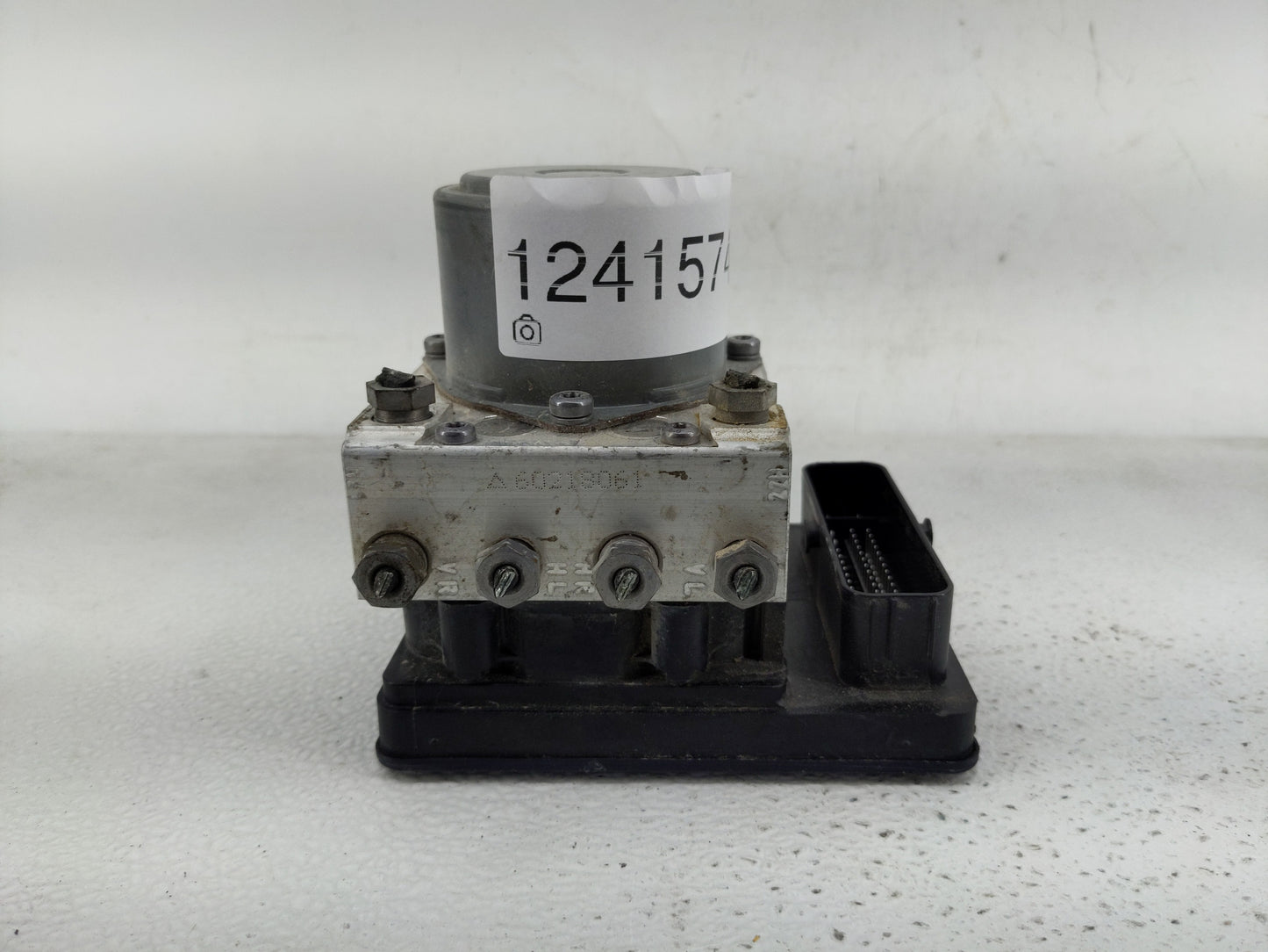 2021 Mercedes-Benz Glc250 ABS Pump Control Module Replacement P/N:2059000849 A 205 900 08 49 Fits Fits 2020 2022 OEM Used Au