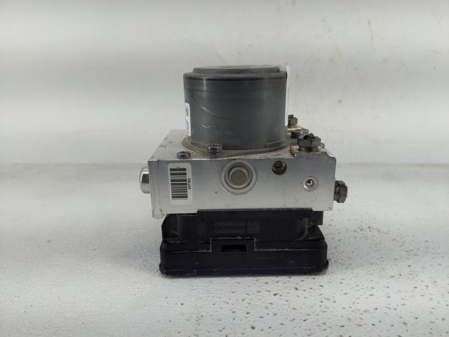 2021 Mercedes-Benz Glc250 ABS Pump Control Module Replacement P/N:2059000849 A 205 900 08 49 Fits Fits 2020 2022 OEM Used Au