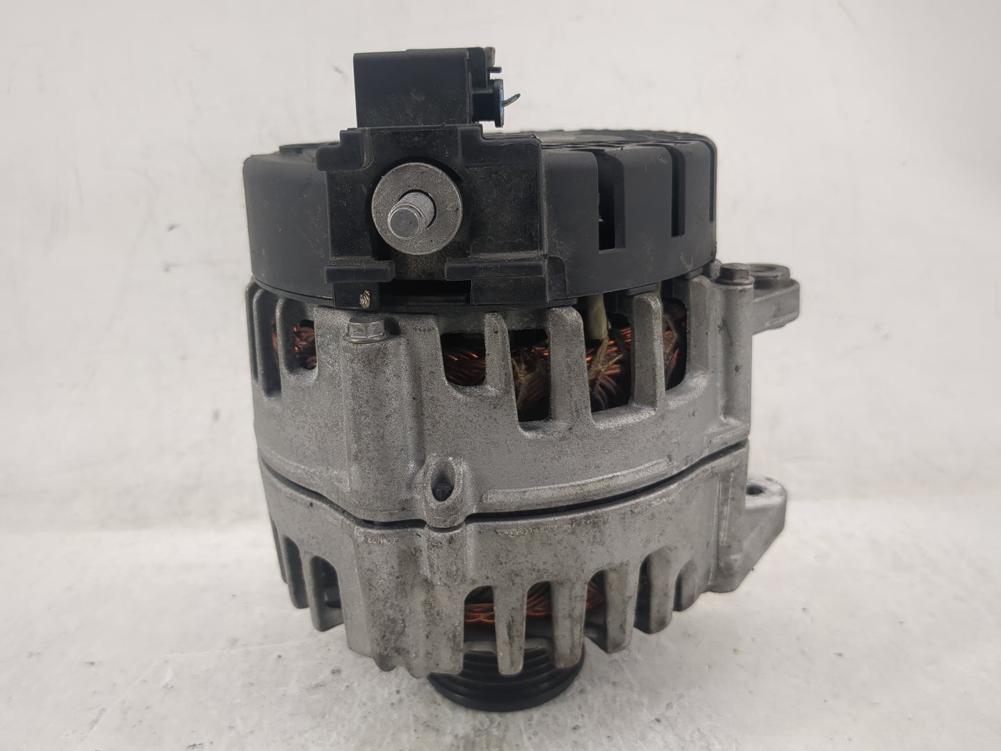 2021 Mercedes-Benz Glc250 Alternator Replacement Generator Charging Assembly Engine OEM P/N:2711389 C EG20U017 Fits OEM Used
