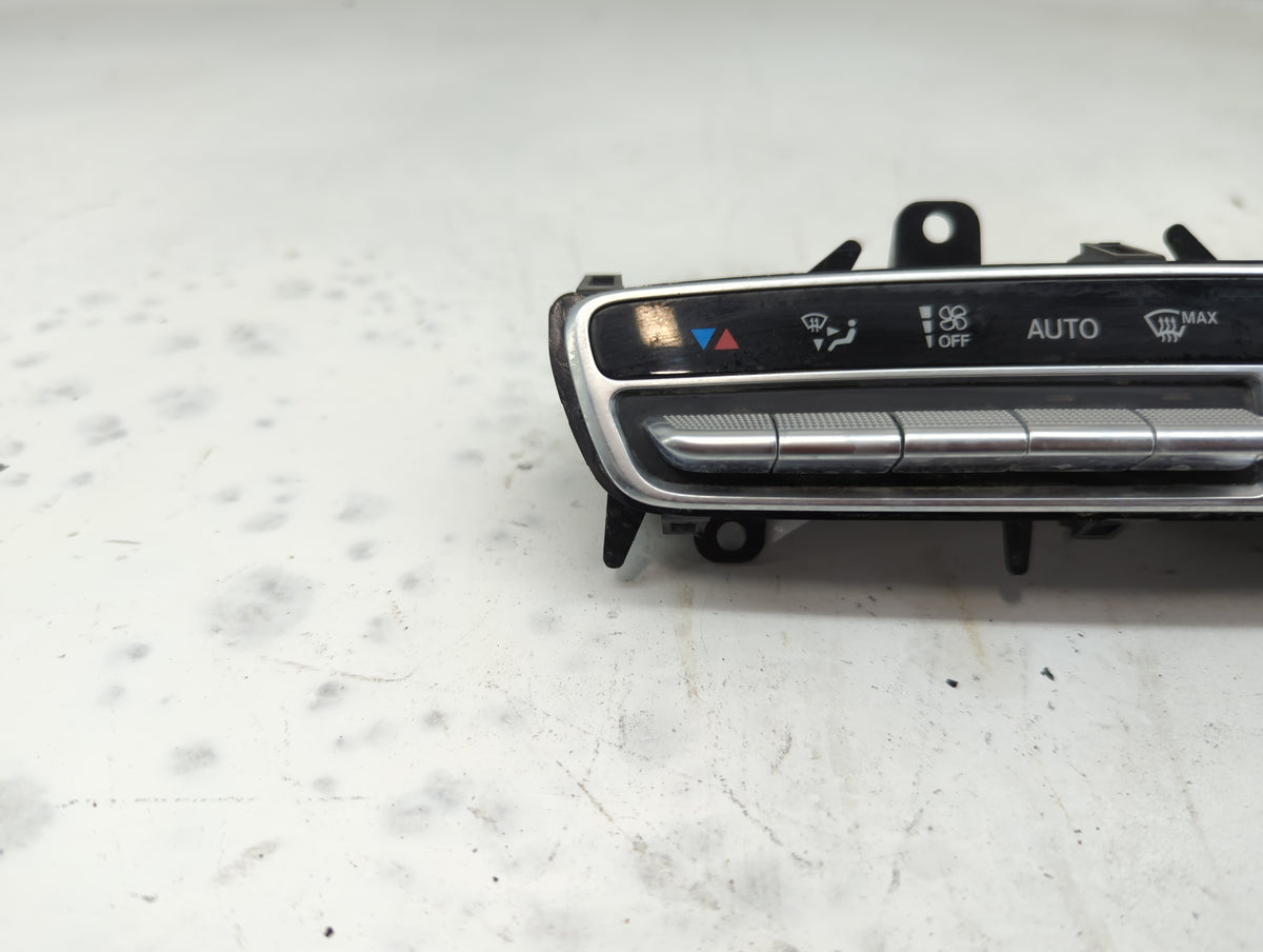 2020-2022 Mercedes-Benz Glc300 Climate Control Module Temperature AC/Heater Replacement P/N:A 205 904 42 15 Fits OEM Used Au