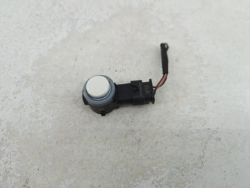 2021 Mercedes-benz Glc300 Front Park Assist Sensor White - Oemusedautoparts1.com