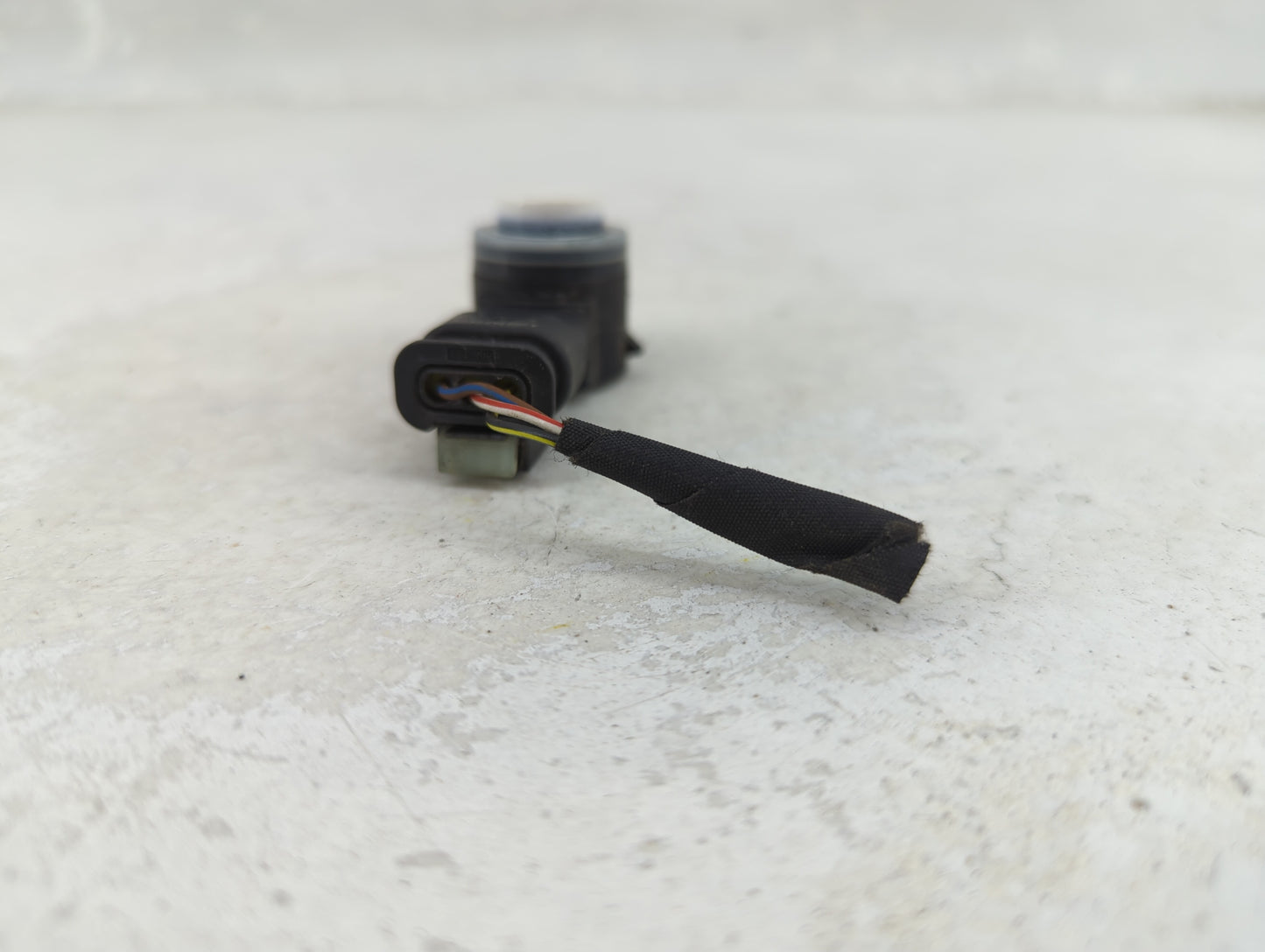 2021 Mercedes-benz Glc300 Front Park Assist Sensor White - Oemusedautoparts1.com