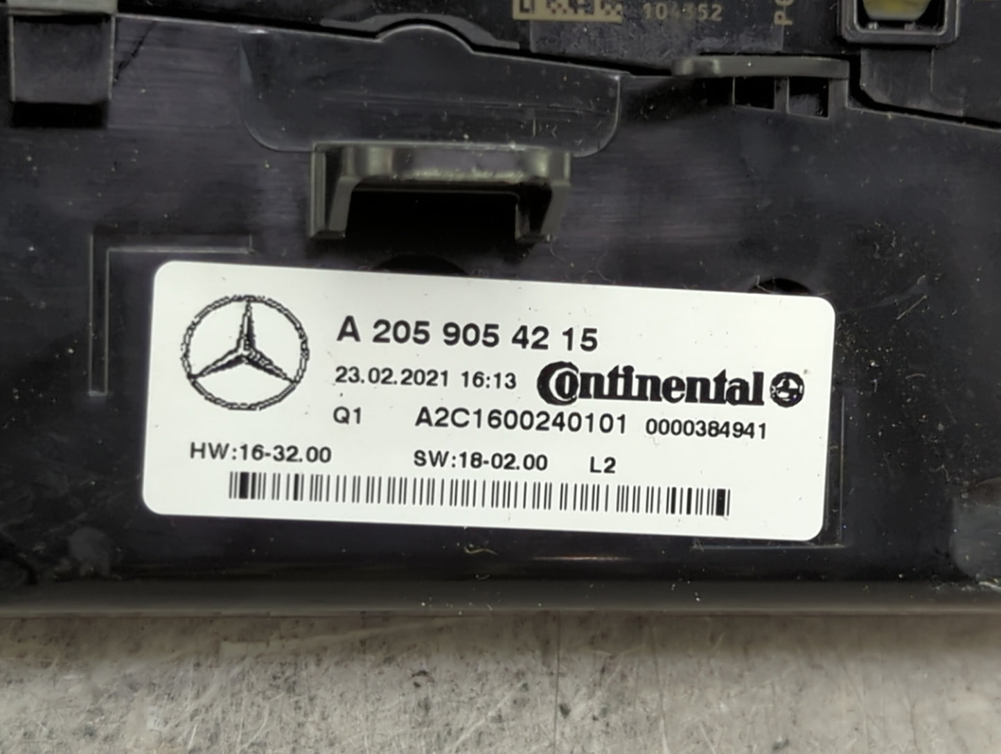 2020-2022 Mercedes-Benz Glc300 Climate Control Module Temperature AC/Heater Replacement P/N:A 205 905 42 15 Fits OEM Used Au