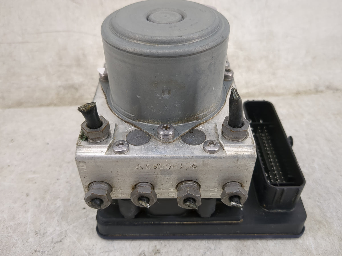 2020-2022 Mercedes-Benz Glc300 Anti-Lock Brake ABS Pump Module Actuator OEM P/N:A 205 900 72 45 A 205 900 28 49 Fits OEM Use
