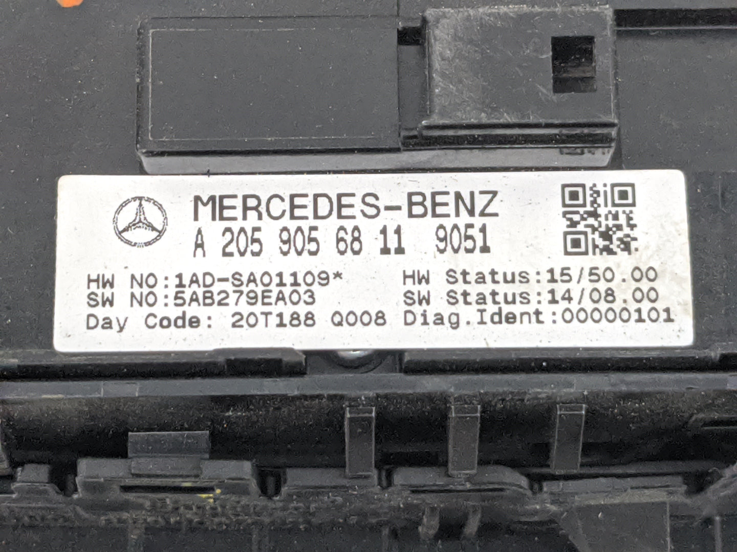 2016-2022 Mercedes-Benz Glc300 Master Power Window Switch Replacement Driver Side Left P/N:A2059056811 1AD-SA01109 Fits OEM 