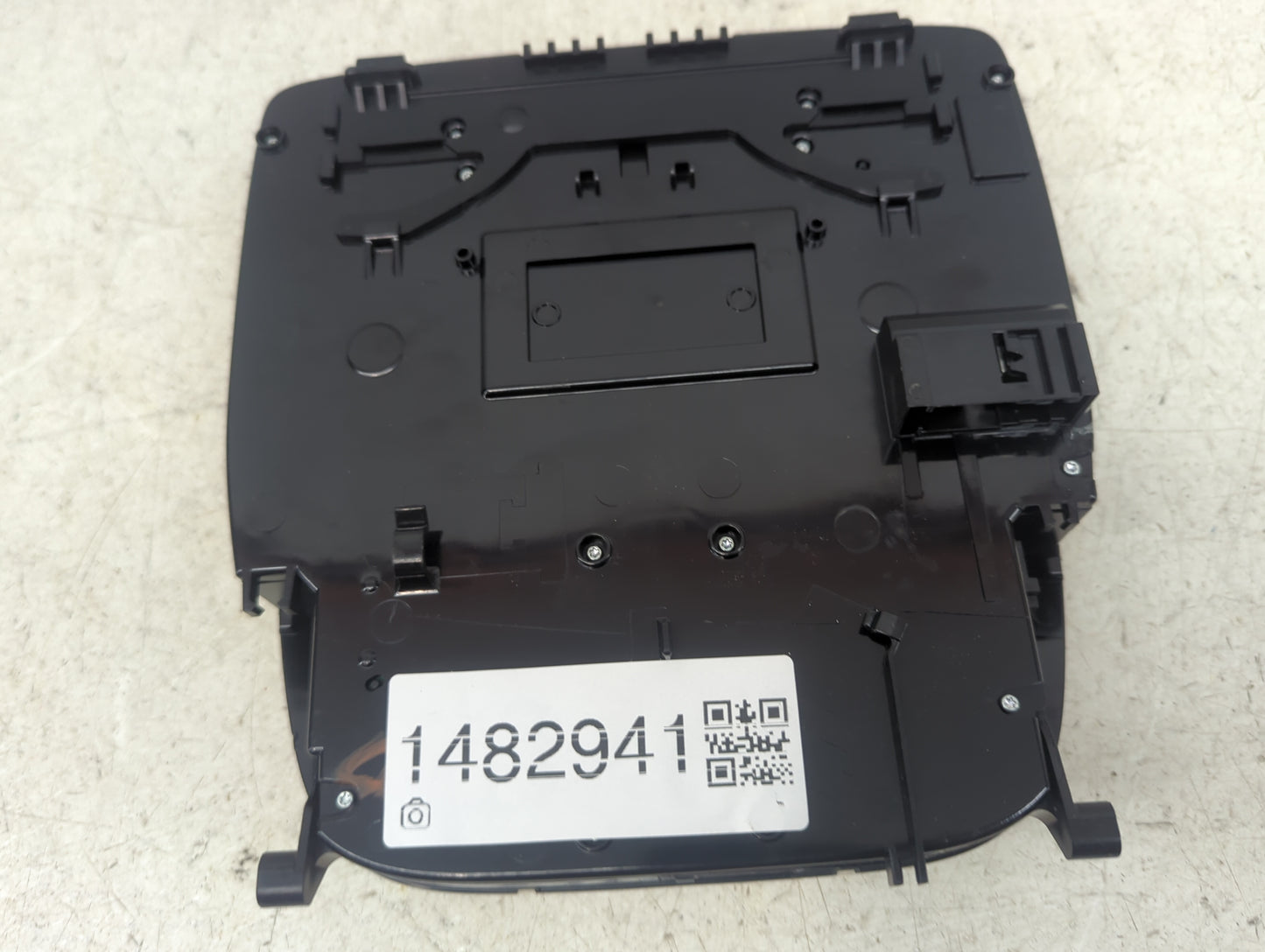 2020-2022 Mercedes-benz Glc300 Overhead Roof Console Beige - Oemusedautoparts1.com