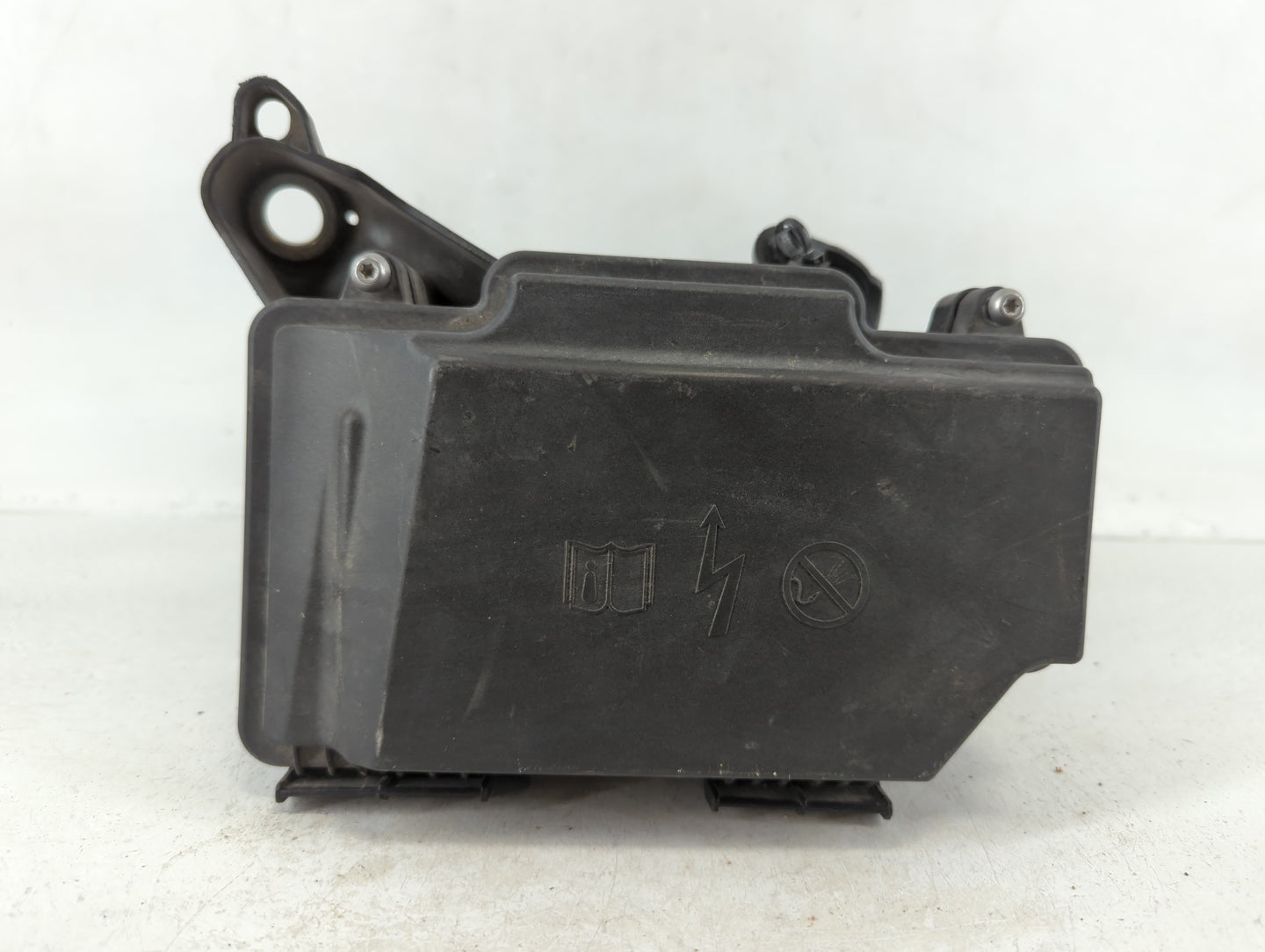 2020-2022 Mercedes-Benz Glc300 Fusebox Fuse Box Panel Relay Module P/N:A 205 540 23 28 Fits Fits 2020 2021 2022 OEM Used Aut