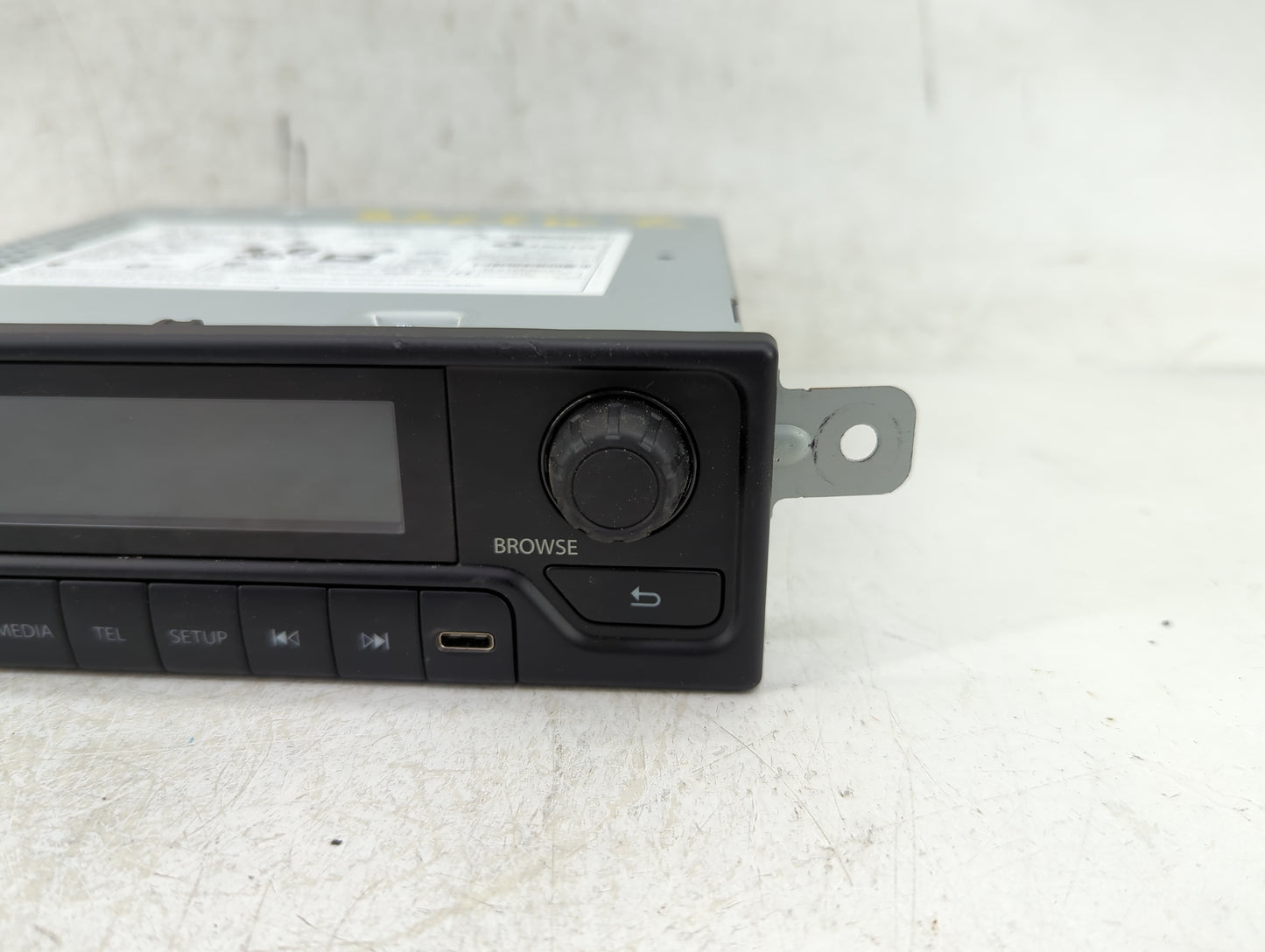 2021 Mercedes-Benz Sprinter 3500 Radio AM FM Cd Player Receiver Replacement P/N:9078200201 Fits OEM Used Auto Parts - Oemuse