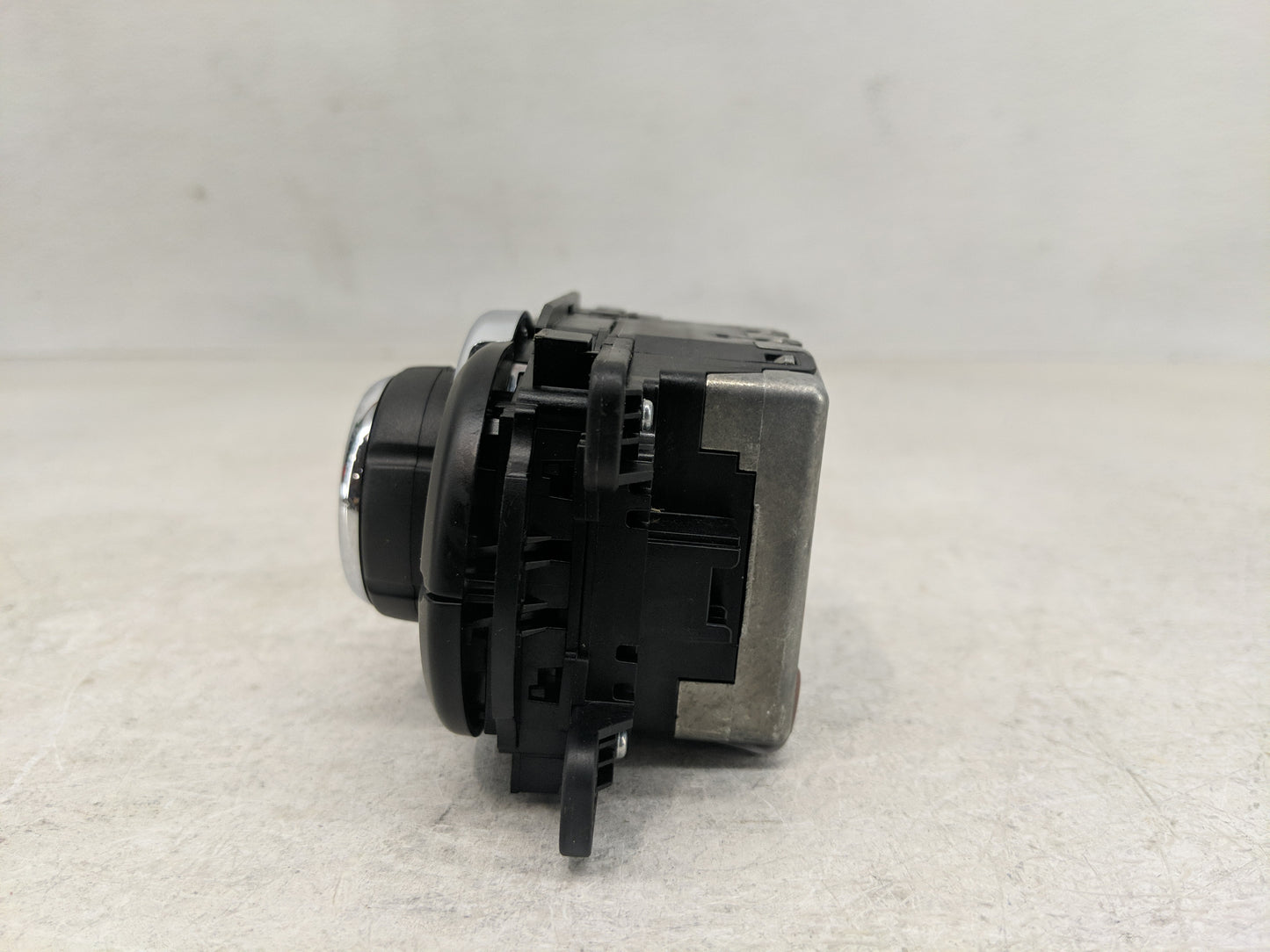 2021 Mini Cooper Radio AM FM Cd Player Receiver Replacement Fits OEM Used Auto Parts - Oemusedautoparts1.com