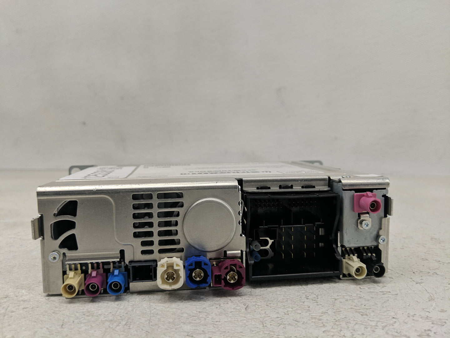 2021 Mini Cooper Radio AM FM Cd Player Receiver Replacement P/N:5A25D37 Fits OEM Used Auto Parts - Oemusedautoparts1.com