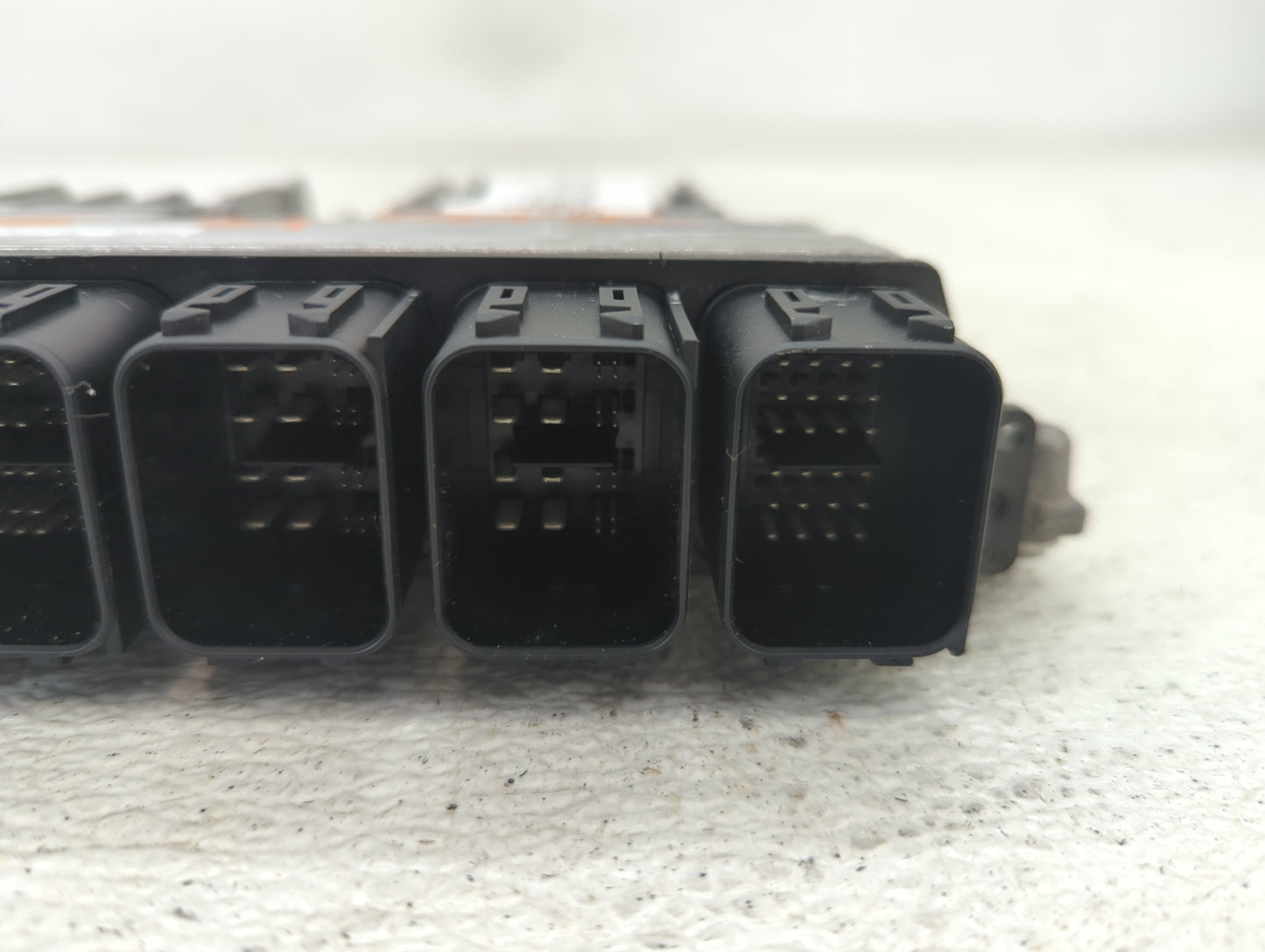 2021 Mini Cooper PCM Engine Control Computer ECU ECM PCU OEM P/N:0261S102VG 5 A16 617-01, 032265863 Fits OEM Used Auto Parts
