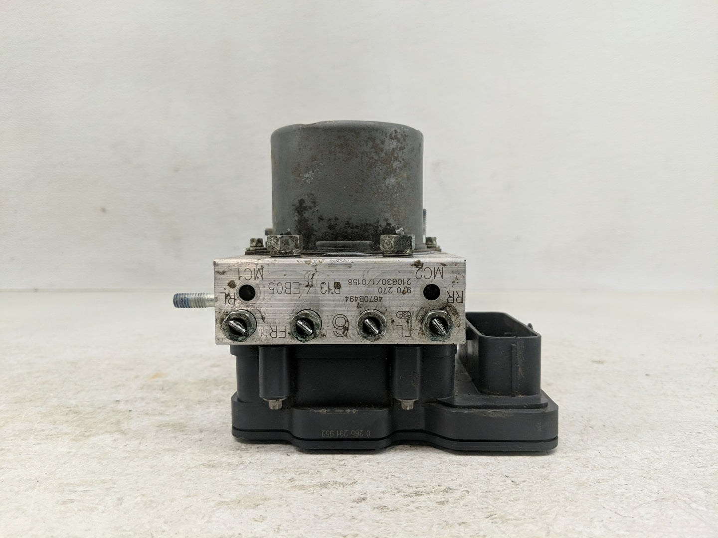 2021 Mitsubishi Mirage ABS Pump Control Module Replacement P/N:4670B494 Fits OEM Used Auto Parts - Oemusedautoparts1.com
