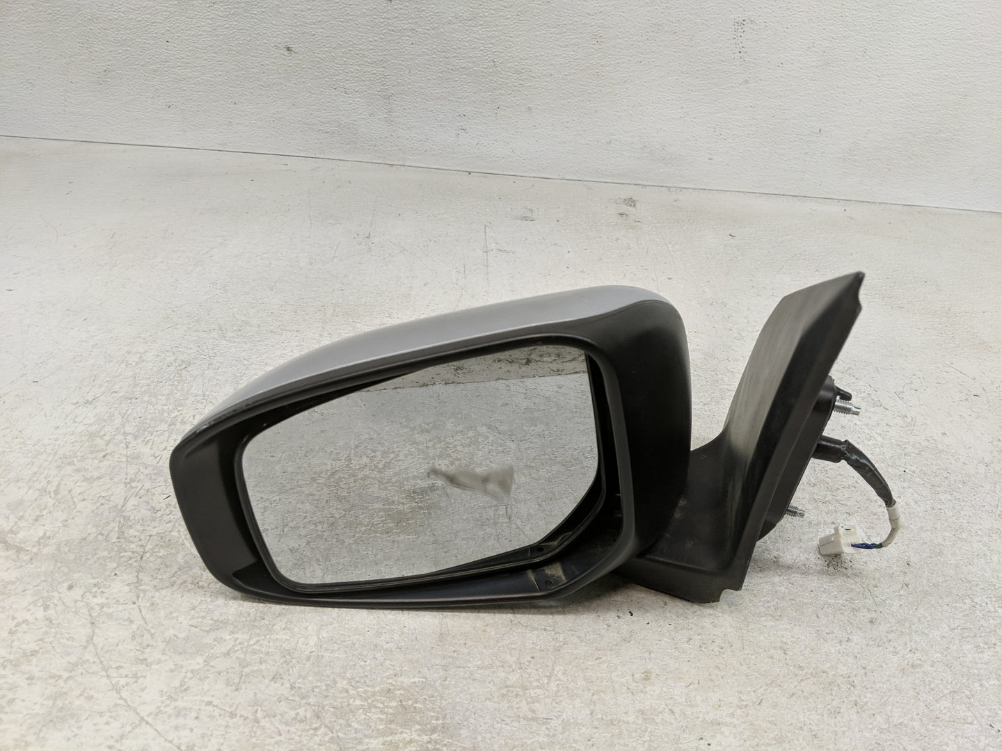 2014 Mitsubishi Mirage Side Mirror Replacement Driver Left View Door Mirror Fits OEM Used Auto Parts - Oemusedautoparts1.com