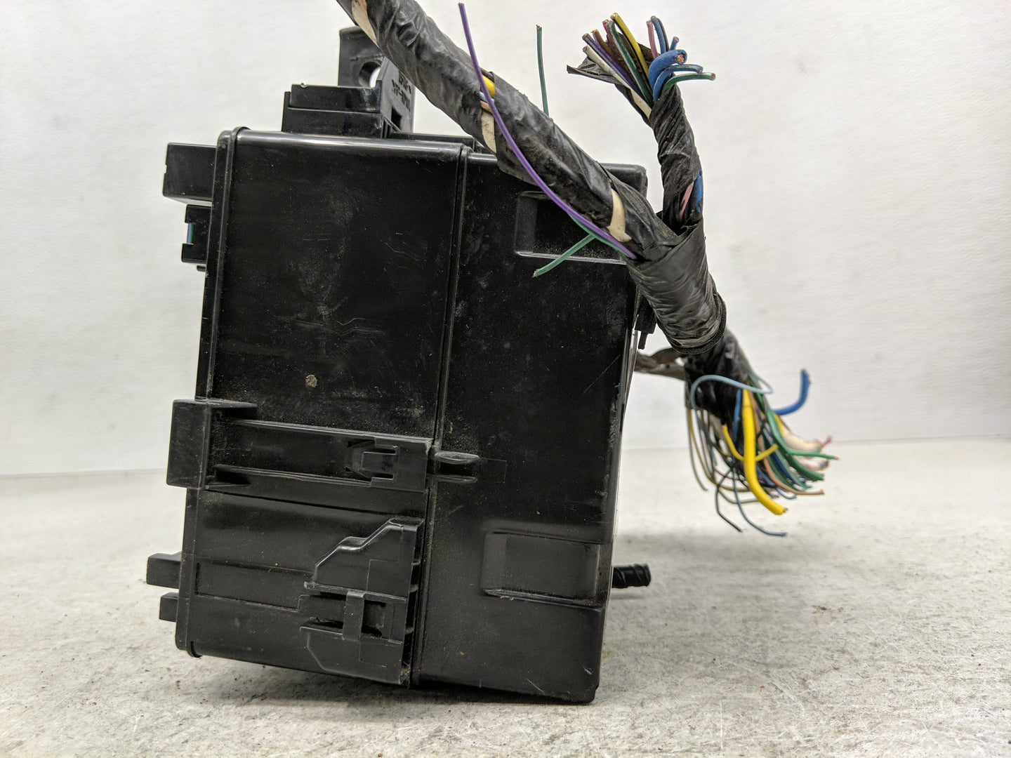 2014 Mitsubishi Mirage Fusebox Fuse Box Panel Relay Module Fits OEM Used Auto Parts - Oemusedautoparts1.com