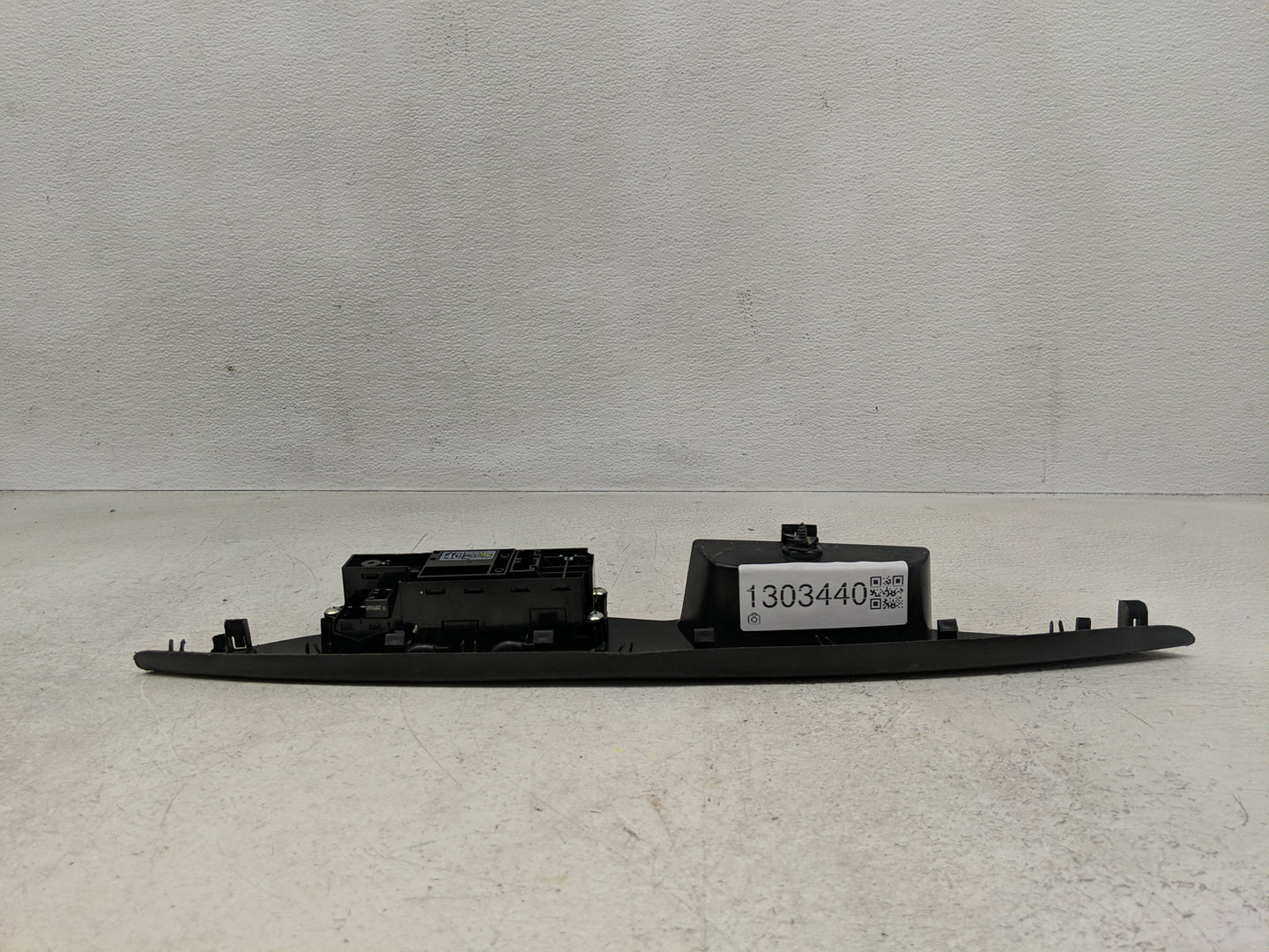 2021 Mitsubishi Mirage Master Power Window Switch Replacement Driver Side Left P/N:8608A499 Fits OEM Used Auto Parts - Oemus