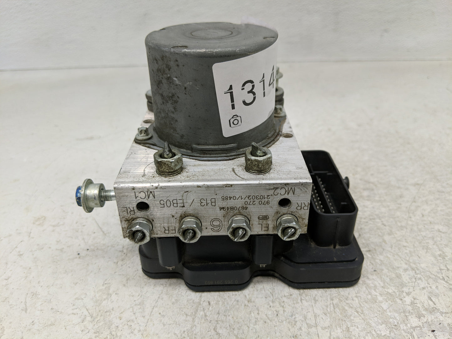 2021 Mitsubishi Mirage ABS Pump Control Module Replacement P/N:4670B494 Fits OEM Used Auto Parts - Oemusedautoparts1.com