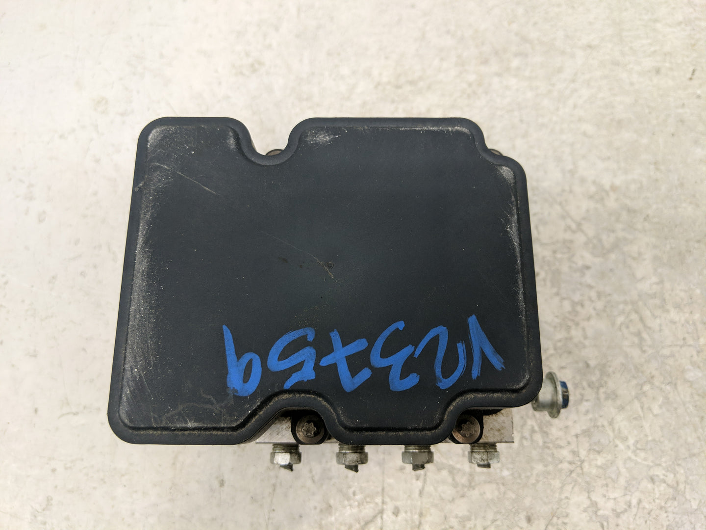 2021 Mitsubishi Mirage ABS Pump Control Module Replacement P/N:4670B494 Fits OEM Used Auto Parts - Oemusedautoparts1.com