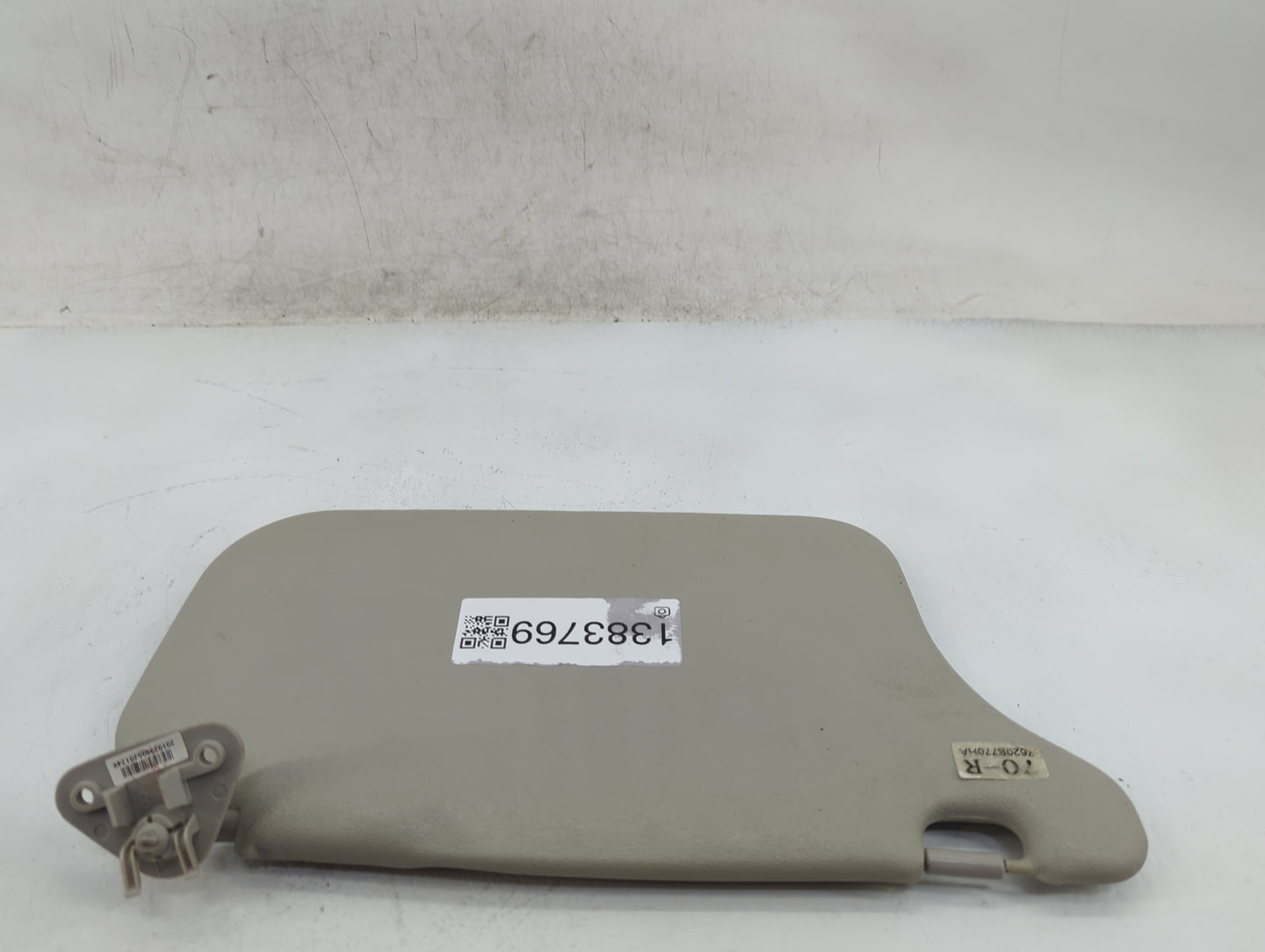 2014 Mitsubishi Mirage Sun Visor Shade Replacement Passenger Right Mirror Fits OEM Used Auto Parts - Oemusedautoparts1.com
