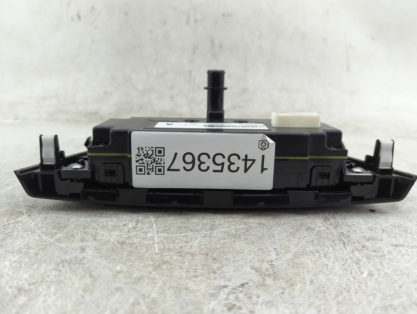 2021 Mitsubishi Mirage Climate Control Module Temperature AC/Heater Replacement P/N:7820B301XA E241293, N932E241293 Fits OEM