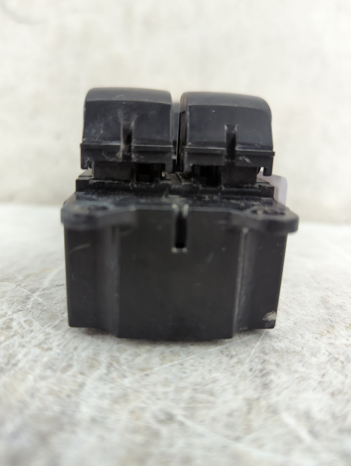 2021 Mitsubishi Mirage Passenger Right Power Window Switch 8608a499 - Oemusedautoparts1.com