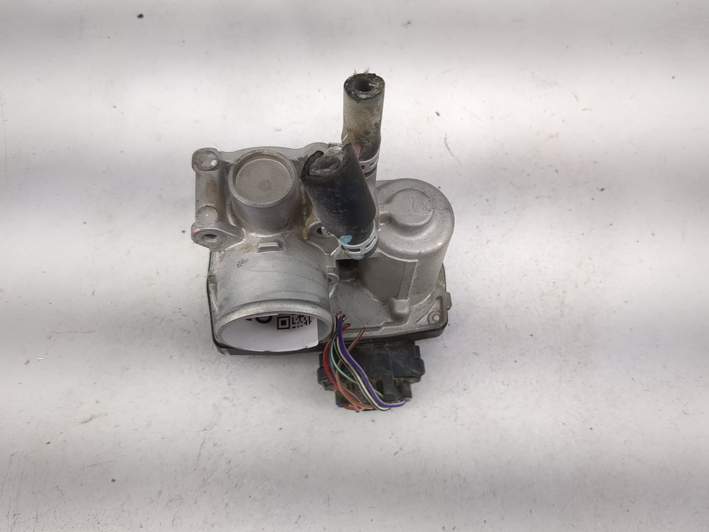2014 Mitsubishi Mirage Throttle Body P/N:1220A Fits OEM Used Auto Parts - Oemusedautoparts1.com