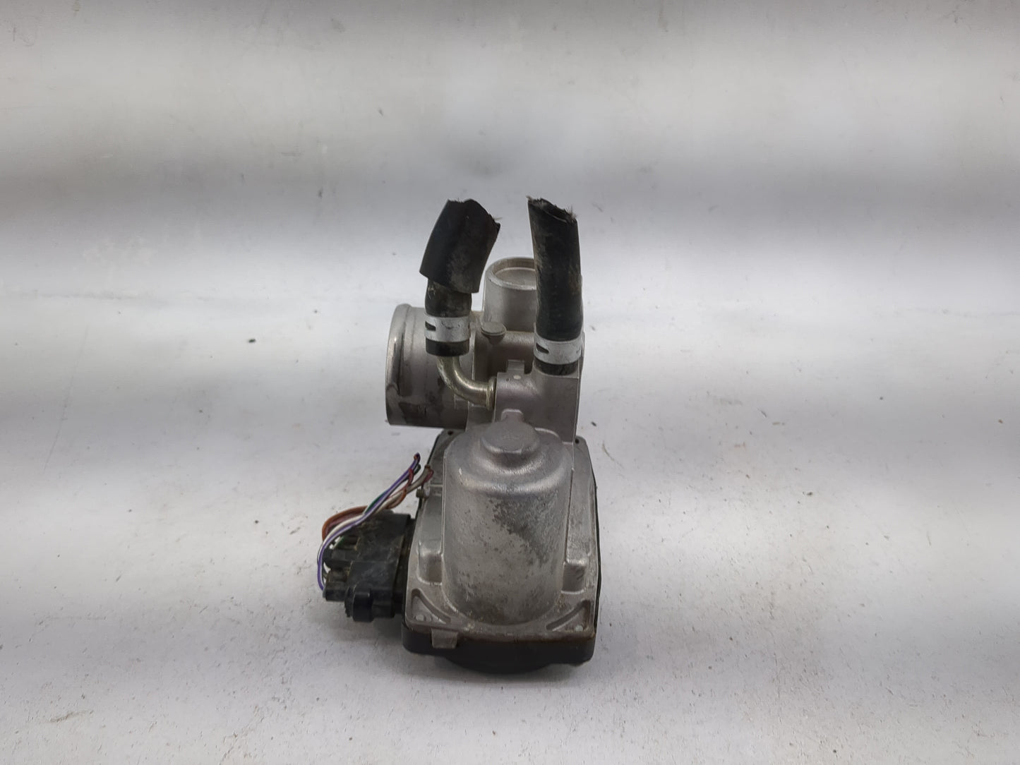 2014 Mitsubishi Mirage Throttle Body P/N:1220A Fits OEM Used Auto Parts - Oemusedautoparts1.com