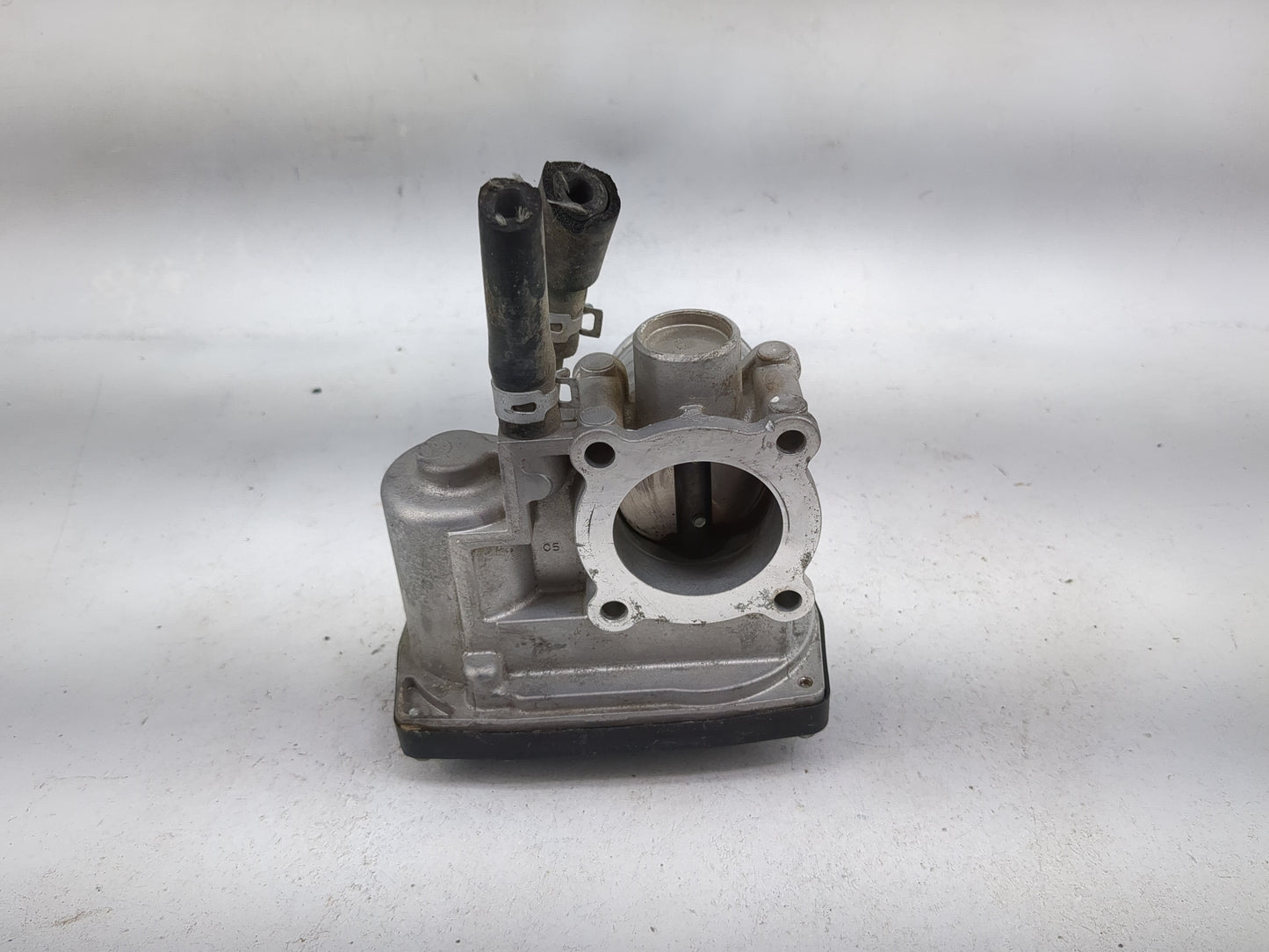 2014 Mitsubishi Mirage Throttle Body P/N:1220A Fits OEM Used Auto Parts - Oemusedautoparts1.com