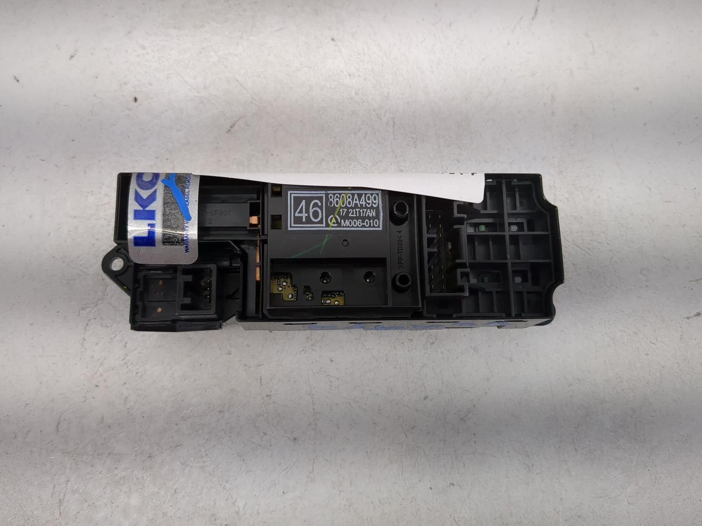 2021 Mitsubishi Mirage Master Power Window Switch Replacement Driver Side Left P/N:8608A499 Fits OEM Used Auto Parts - Oemus