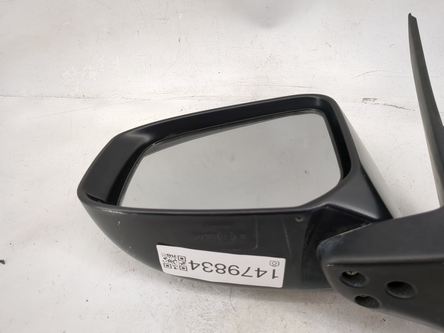 2014 Mitsubishi Mirage Driver Side View Mirror - Left Door Mirror OEM Used - Oemusedautoparts1.com