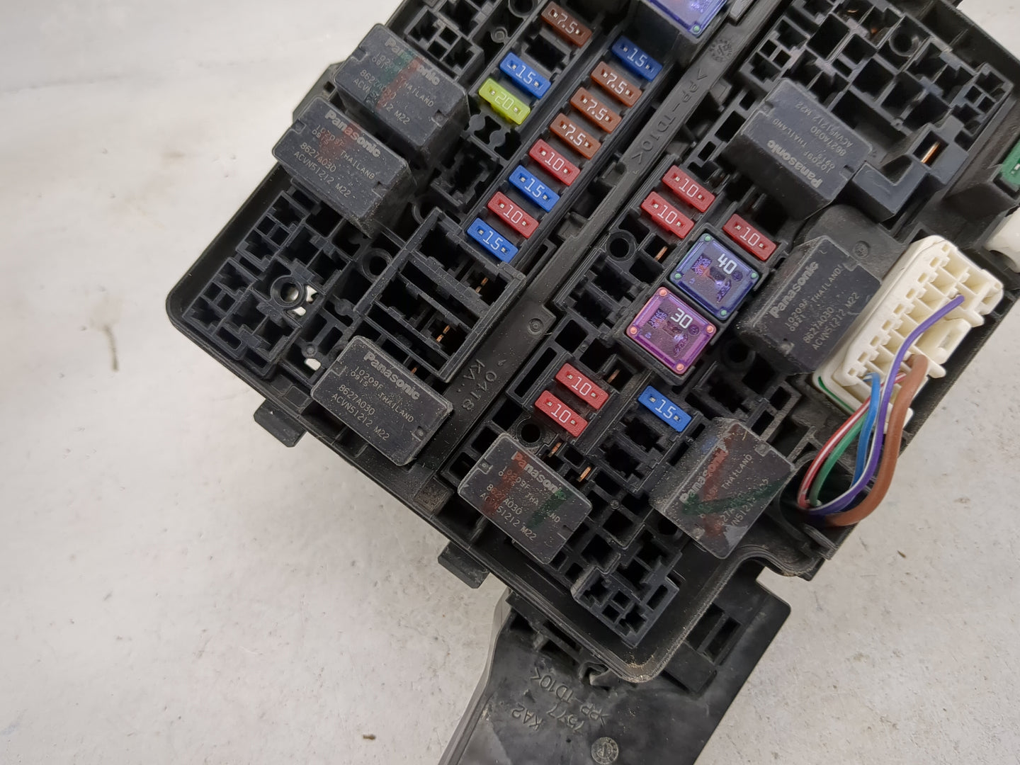 2014 Mitsubishi Mirage Fusebox Fuse Box Panel Relay Module Fits OEM Used Auto Parts - Oemusedautoparts1.com