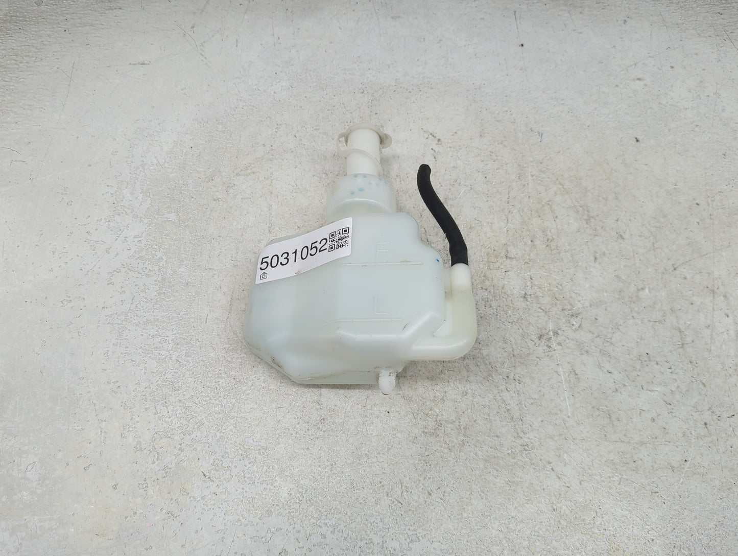 2014 Mitsubishi Mirage Radiator Coolant Overflow Expansion Tank Bottle 5031052 - Oemusedautoparts1.com