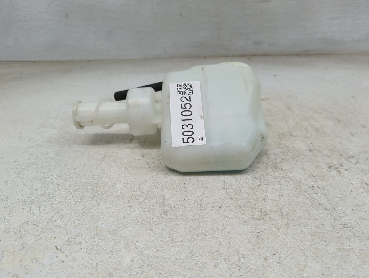 2014 Mitsubishi Mirage Radiator Coolant Overflow Expansion Tank Bottle 5031052 - Oemusedautoparts1.com
