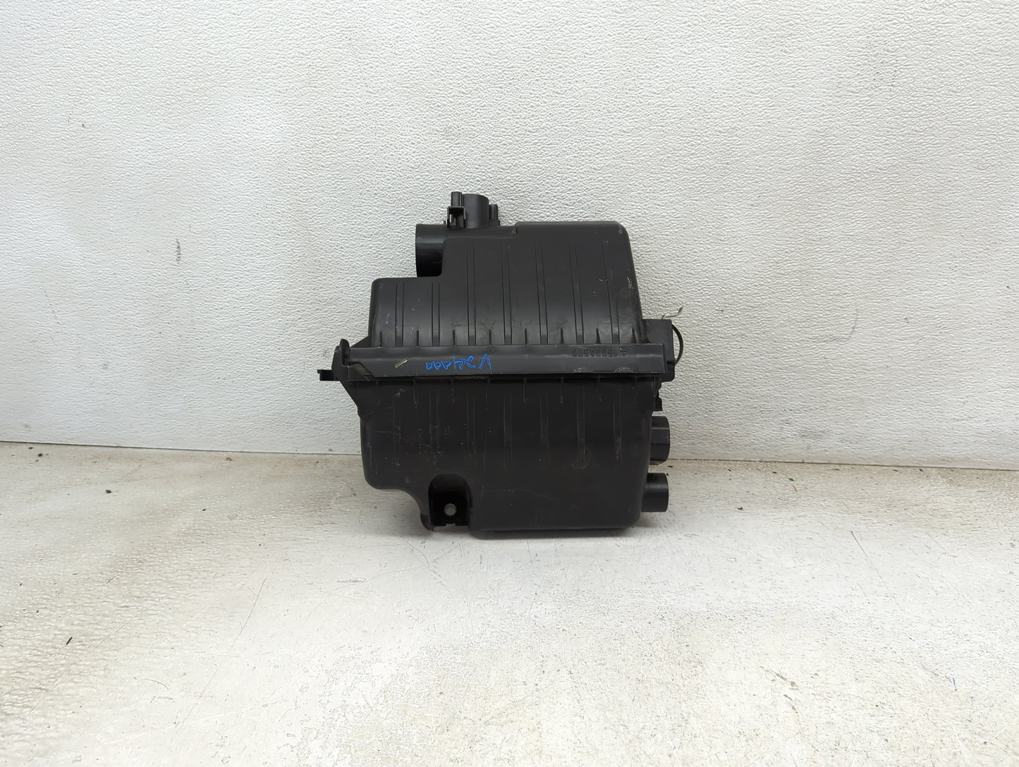 2014-2014 Mitsubishi Mirage Air Cleaner Intake-duct Hose Tube - Oemusedautoparts1.com