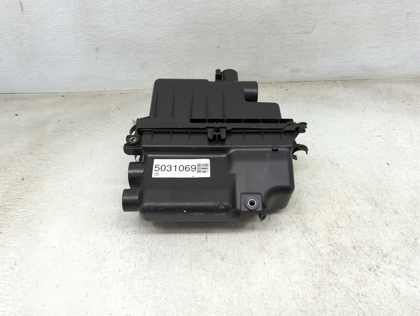 2014-2014 Mitsubishi Mirage Air Cleaner Intake-duct Hose Tube - Oemusedautoparts1.com