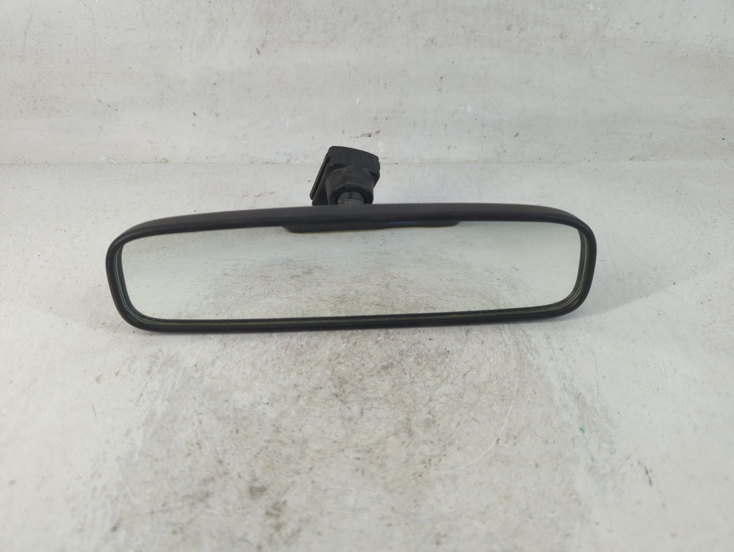2021 Mitsubishi Mirage Interior Rear View Mirror Replacement OEM P/N:E402 2197 E403 2197, A047171 Fits OEM Used Auto Parts -