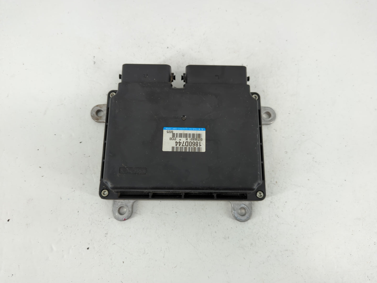 2021 Mitsubishi Outlander Sport PCM Engine Control Computer ECU ECM PCU OEM P/N:1860D744 1860D779 Fits OEM Used Auto Parts -