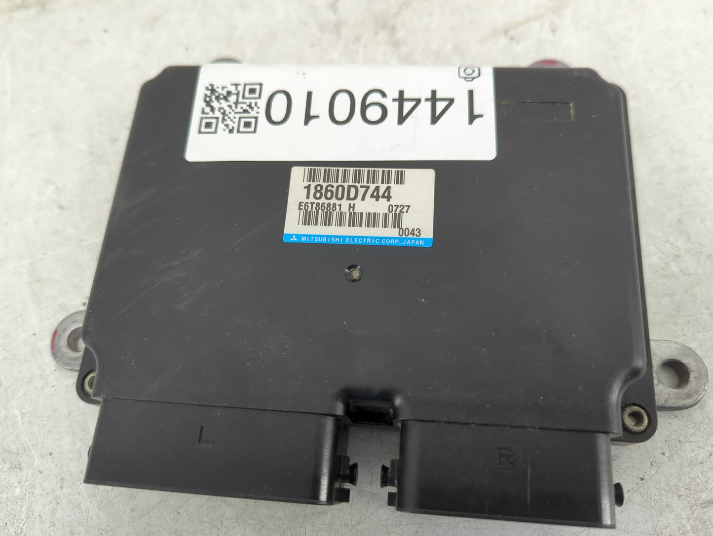 2021 Mitsubishi Outlander Sport PCM Engine Control Computer ECU ECM PCU OEM P/N:1860D744 E6T86881 Fits OEM Used Auto Parts -