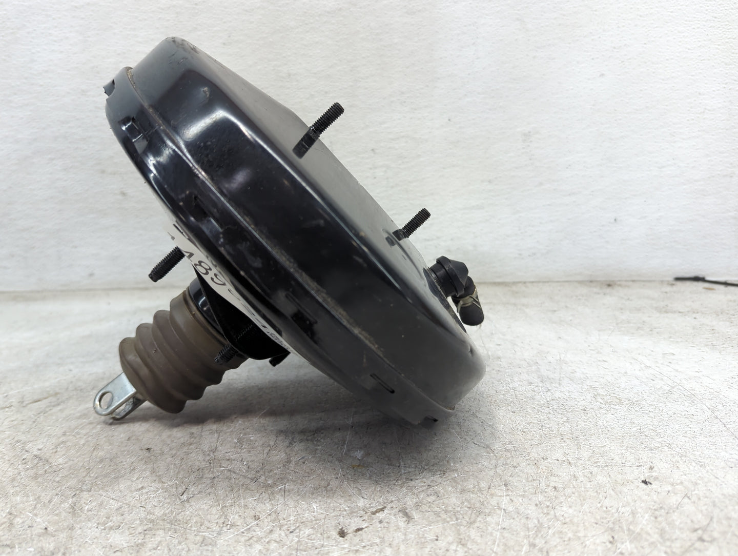 2014-2017 Mitsubishi Outlander Sport Power Brake Booster Oem 1489924 - Oemusedautoparts1.com