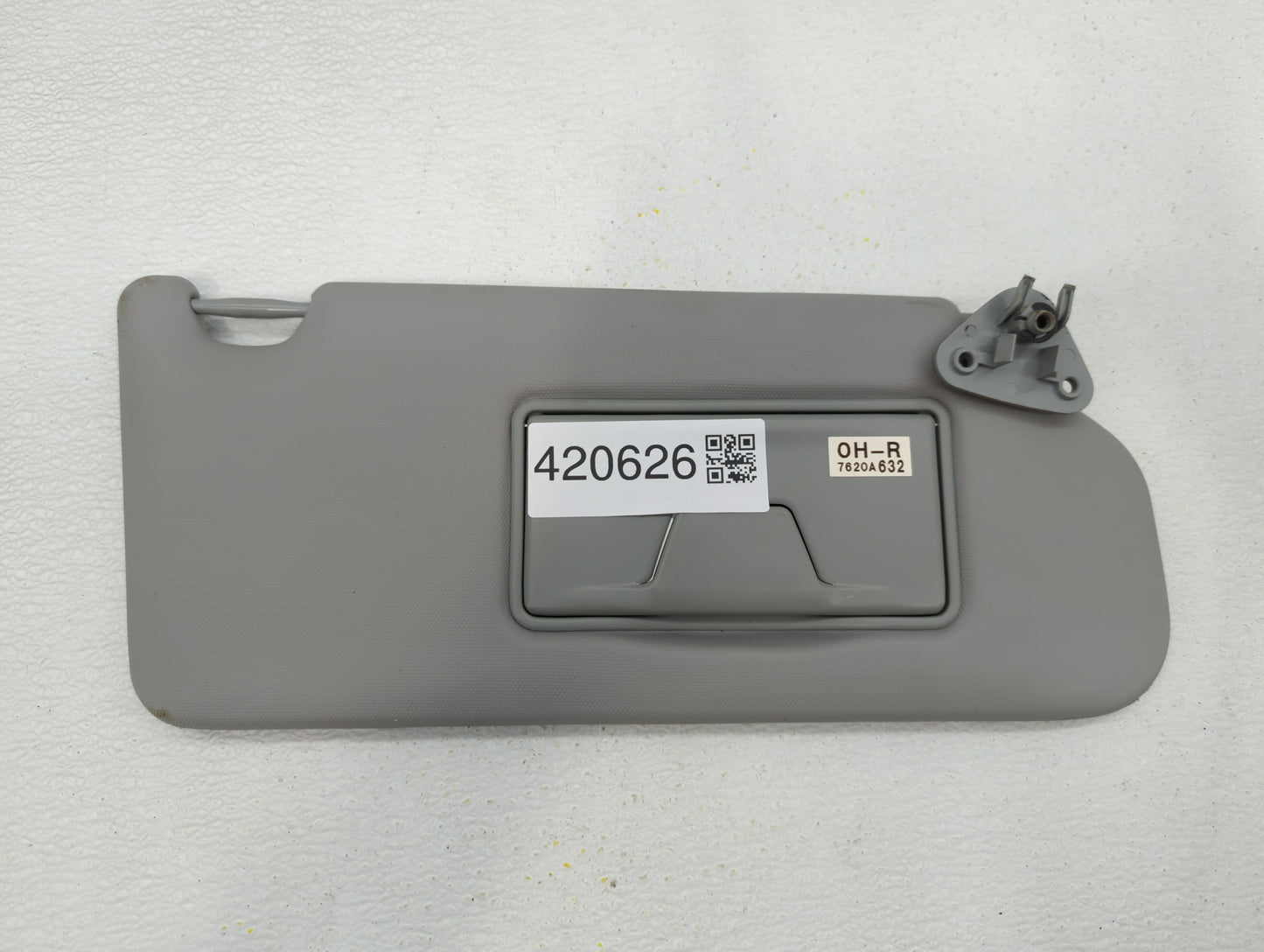 2021 Mitsubishi Outlander Sport Sun Visor Shade Replacement Passenger Right Mirror Fits OEM Used Auto Parts - Oemusedautopar