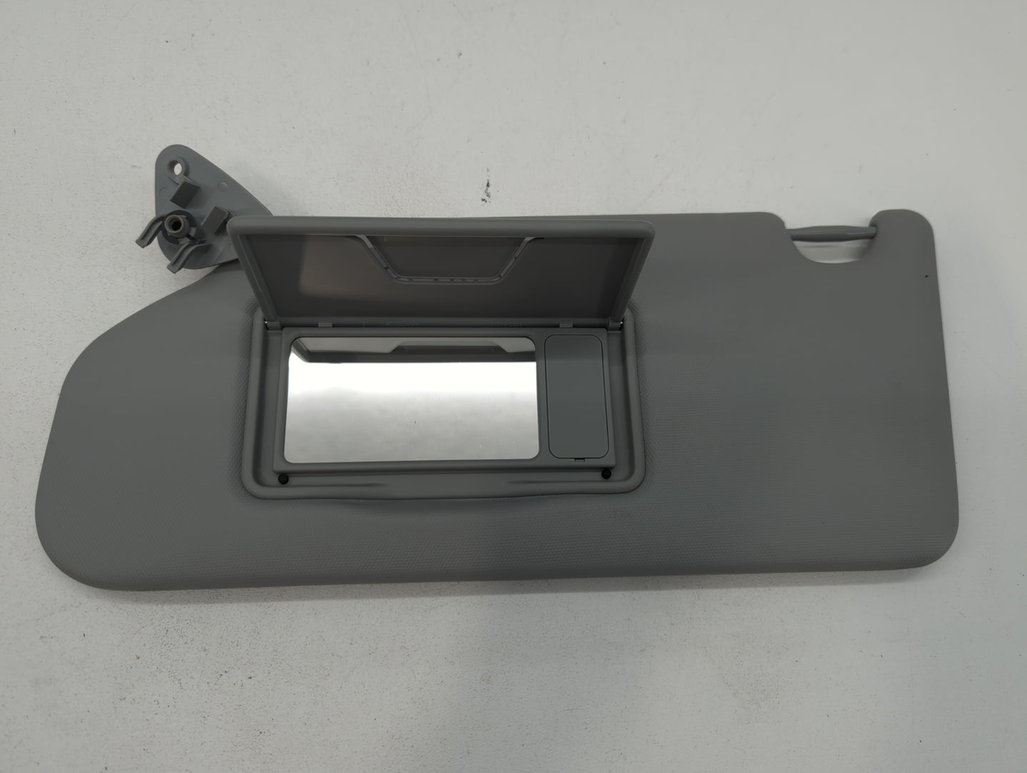 2021 Mitsubishi Outlander Sport Sun Visor Shade Replacement Driver Left Mirror Fits OEM Used Auto Parts - Oemusedautoparts1.