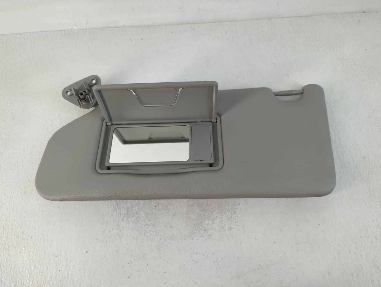2021 Mitsubishi Outlander Sport Sun Visor Shade Replacement Driver Left Mirror Fits OEM Used Auto Parts - Oemusedautoparts1.