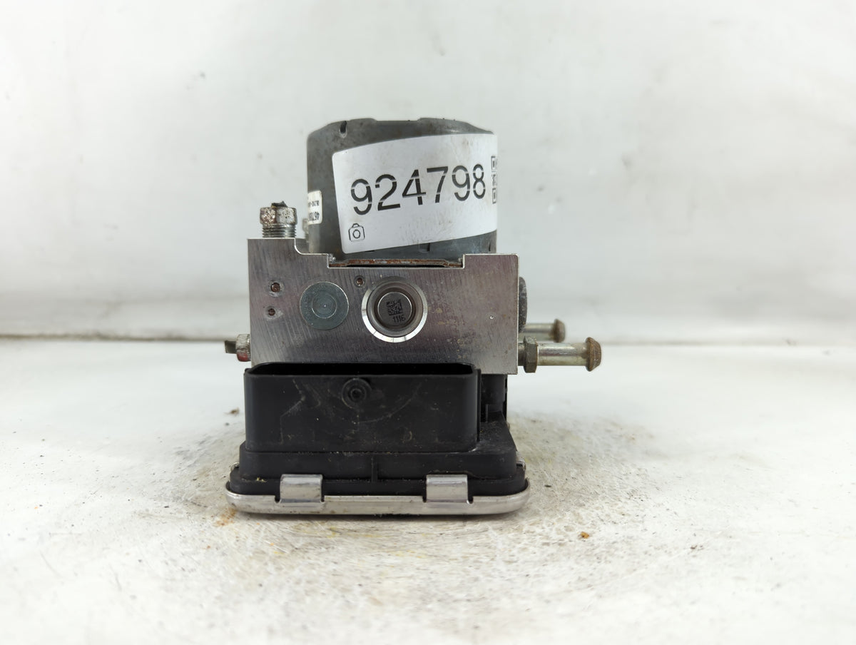 2021 Mitsubishi Outlander Sport Anti-Lock Brake ABS Pump Module Actuator OEM P/N:4670B674 Fits OEM Used Auto Parts - Oemused