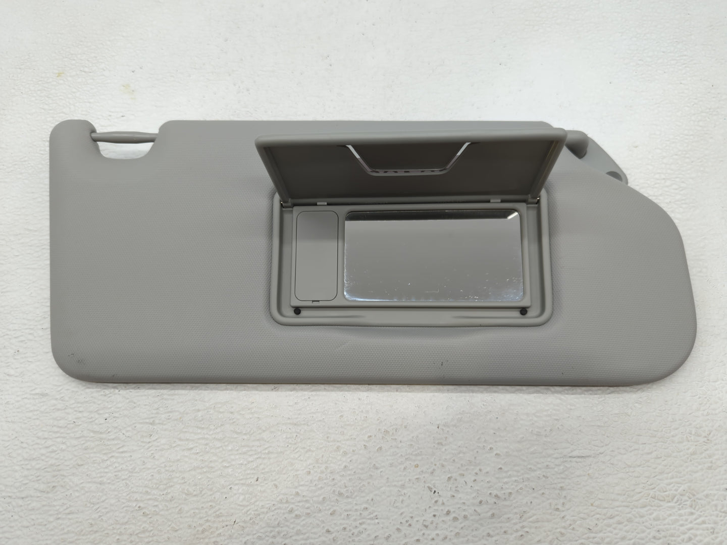 2021 Mitsubishi Rvr Sun Visor Shade Replacement Passenger Right Mirror Fits OEM Used Auto Parts - Oemusedautoparts1.com