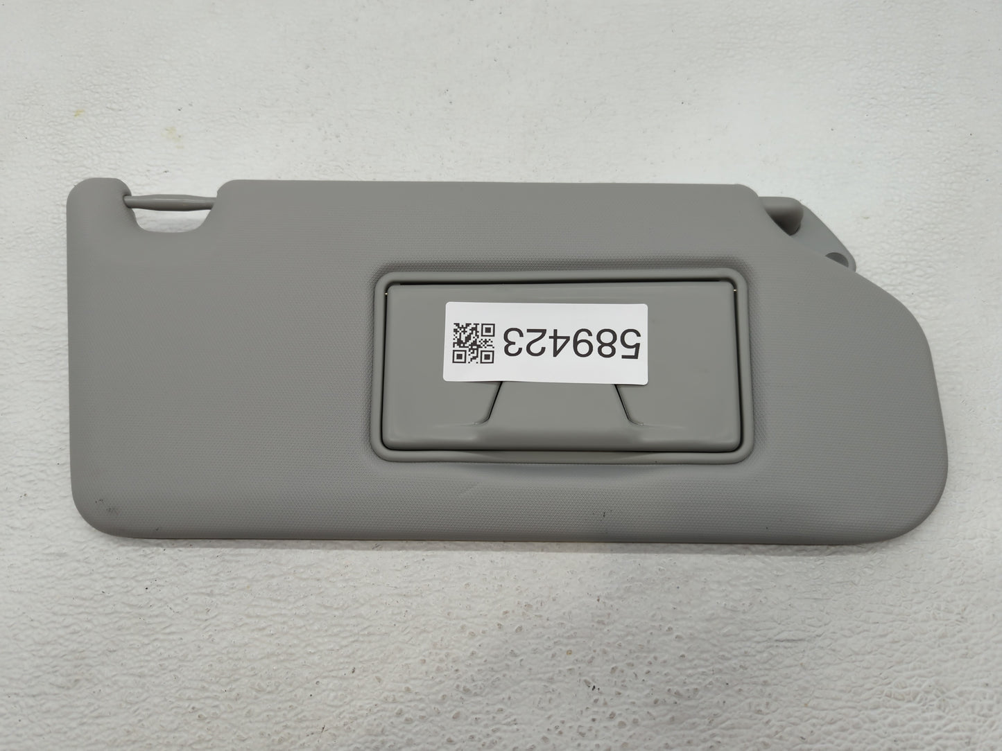 2021 Mitsubishi Rvr Sun Visor Shade Replacement Passenger Right Mirror Fits OEM Used Auto Parts - Oemusedautoparts1.com